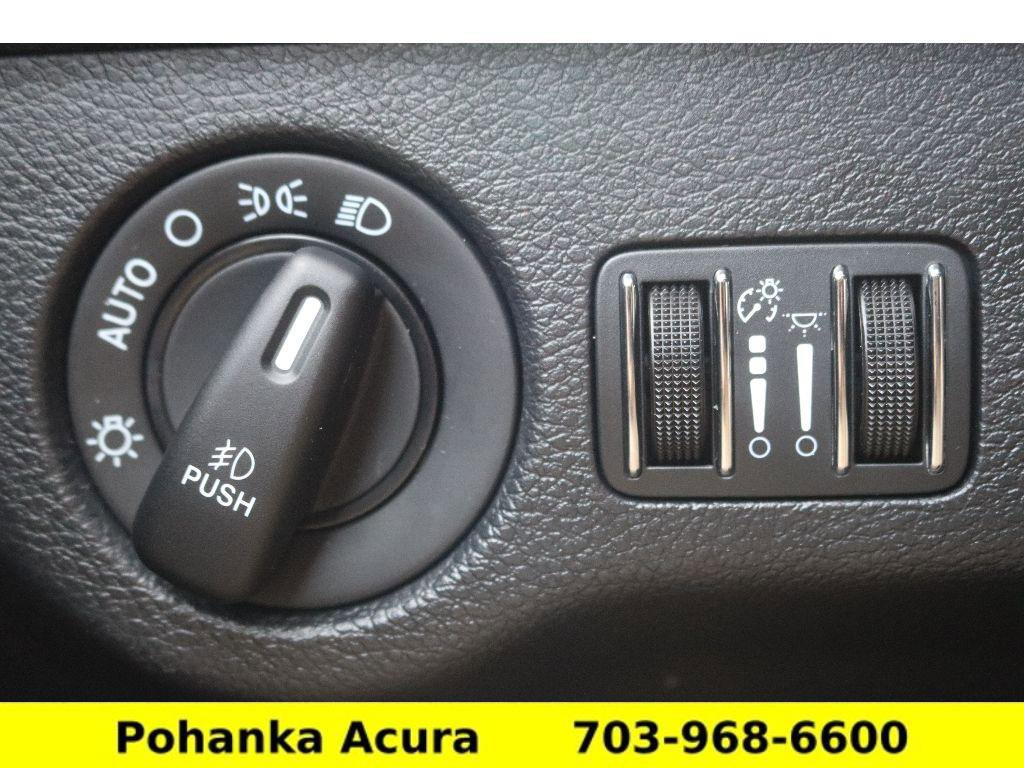 Used 2014 Chrysler 300 S image 13