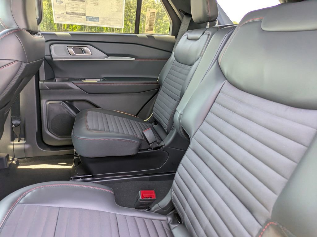 New 2026 Ford Explorer ST-Line image 17