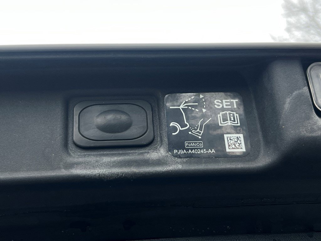 Used 2023 Ford Mustang Mach-E Premium image 17