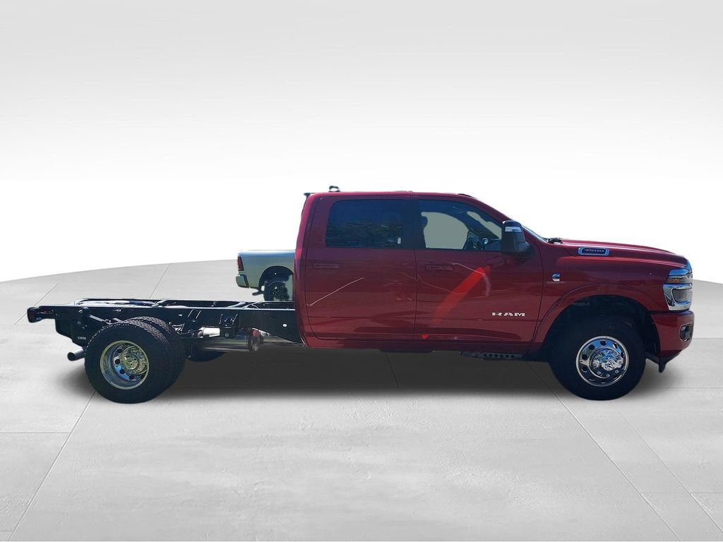 New 2027 RAM 3500 Big Horn w/ Laramie Trim Package AWD/4WD image 6