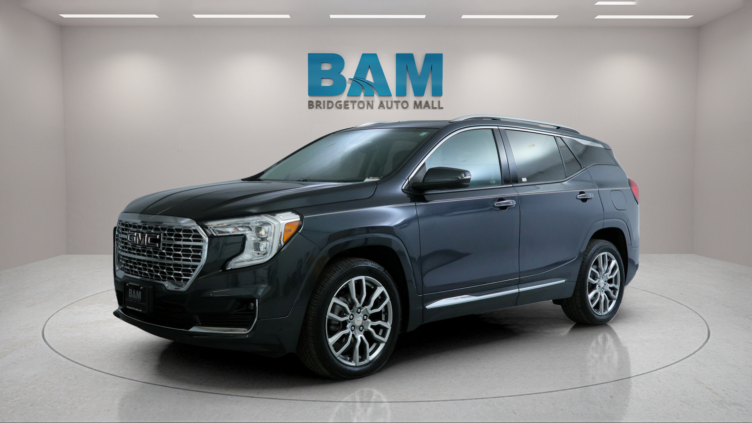 Certified 2022 GMC Terrain Denali AWD/4WD image 3