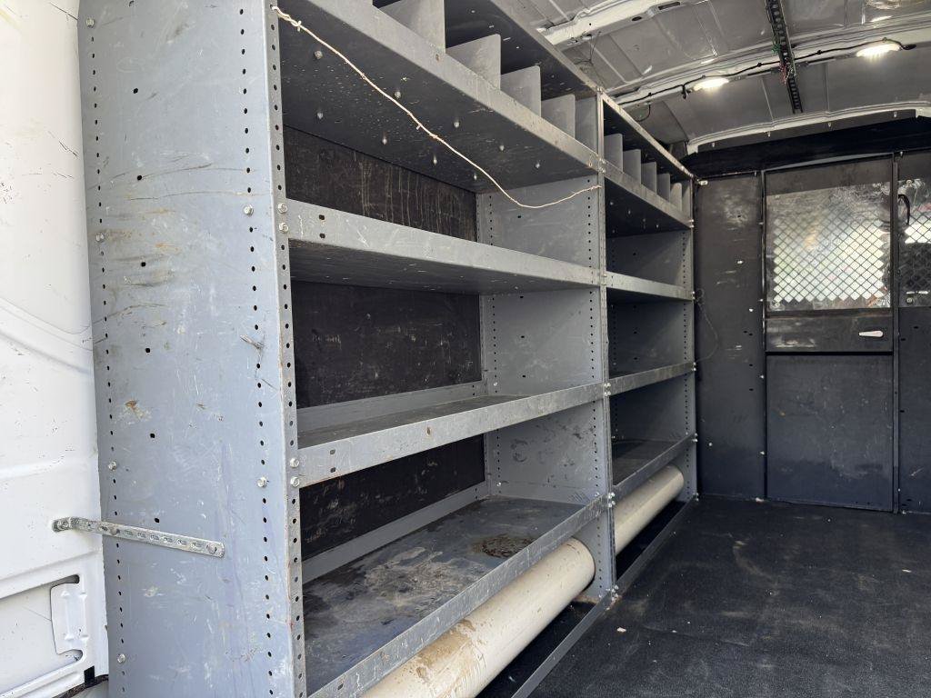 Used 2020 Ford Transit 250 Medium Roof RWD image 14