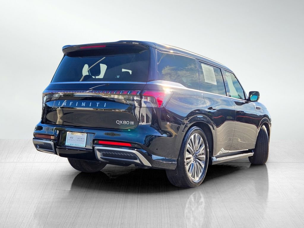 Used 2025 INFINITI QX80 Sensory image 4