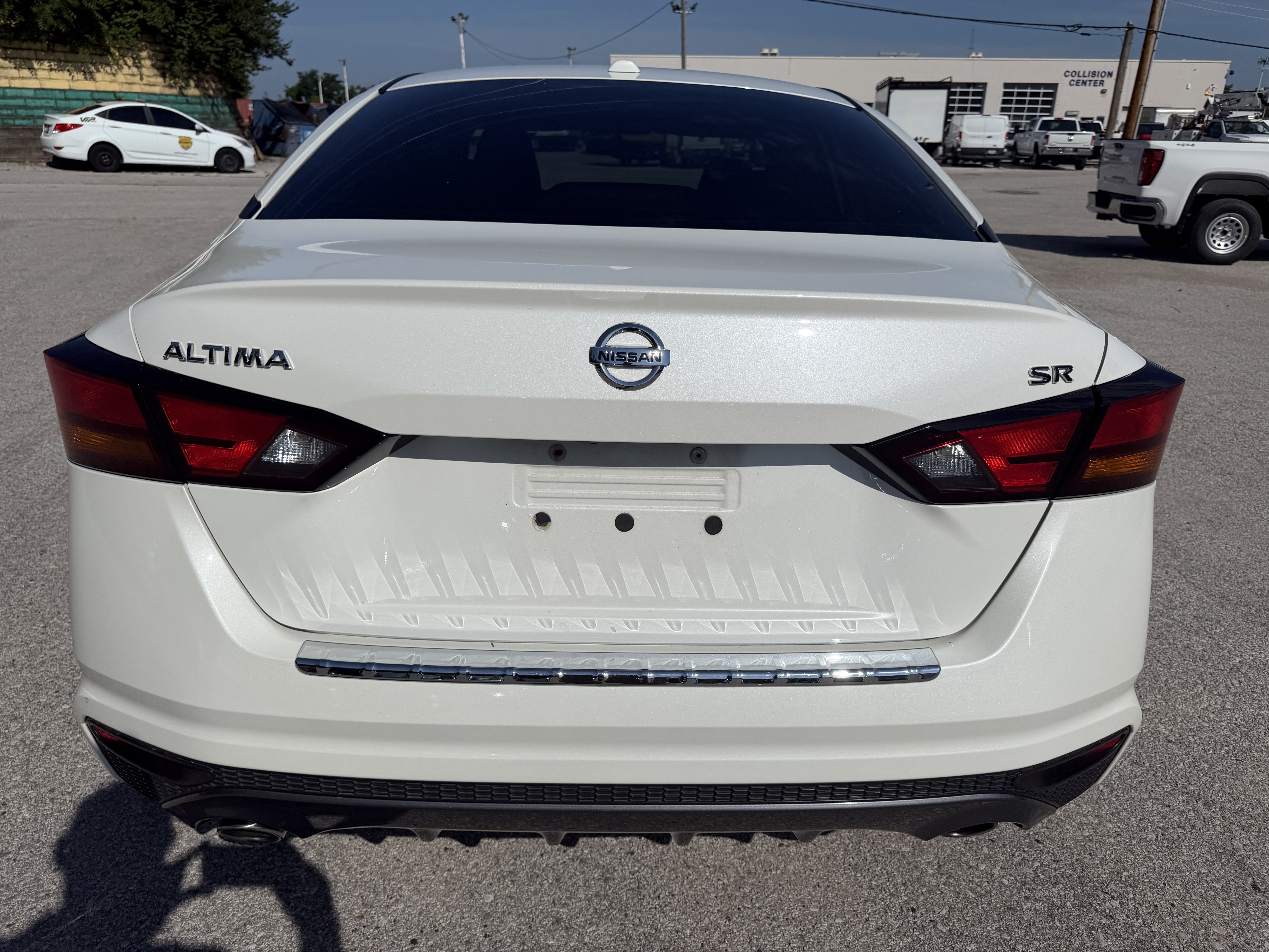 Used 2019 Nissan Altima 2.5 SR w/ SR Premium Package FWD image 6