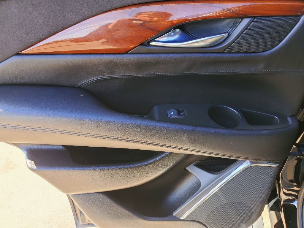 Used 2016 Cadillac Escalade Premium image 21