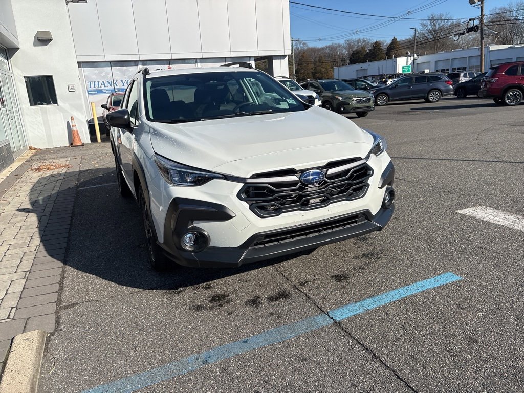 Used 2025 Subaru Crosstrek 2.5i Limited w/ Crosstrek Mirror Package image 3