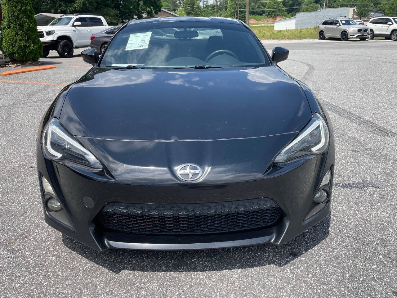Used 2016 Scion FR-S RWD image 5