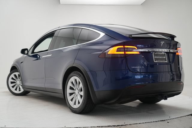 Used 2018 Tesla Model X 75D AWD/4WD image 20
