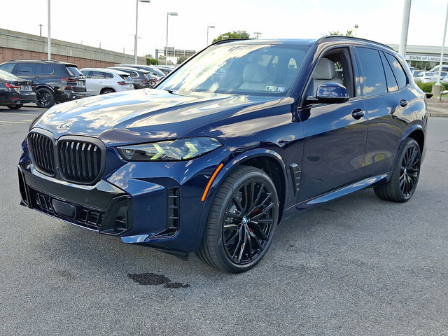 New 2026 BMW X5 xDrive40i w/ M Sport Package image 2
