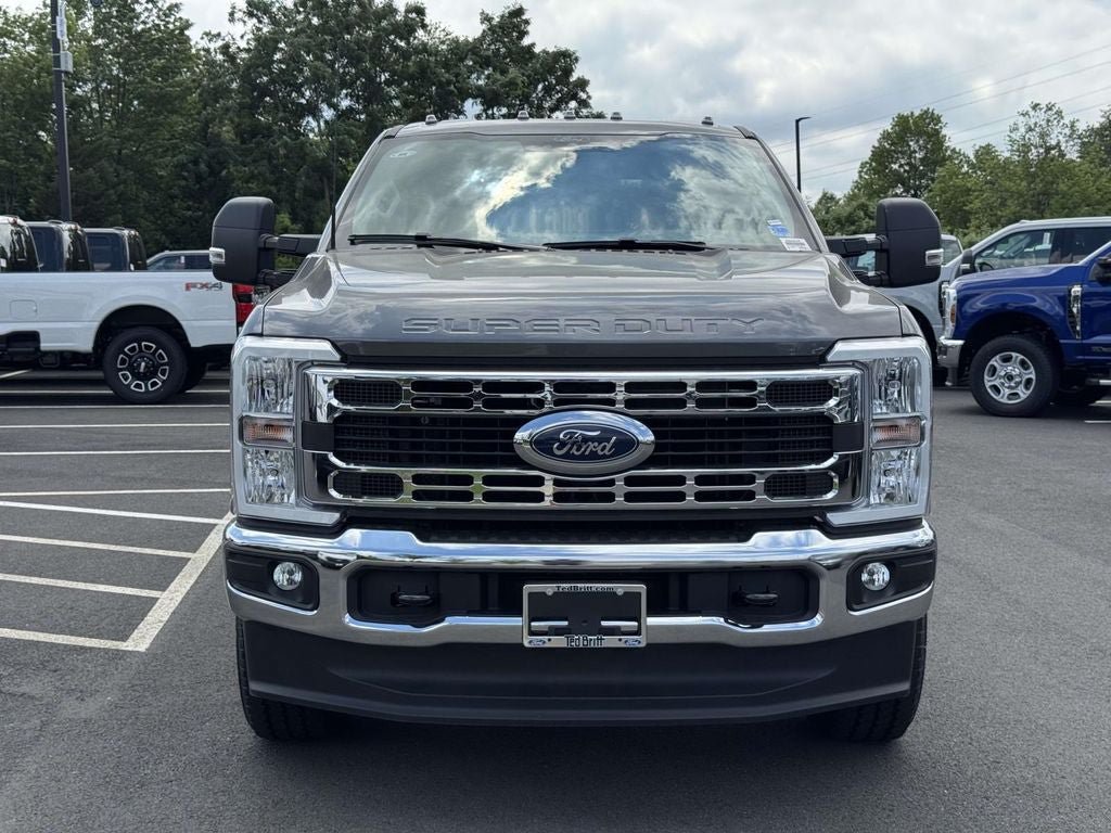 New 2026 Ford F250 XLT w/ FX4 Off-Road Package AWD/4WD image 7