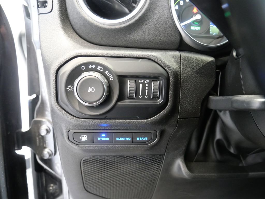 Used 2022 Jeep Wrangler Unlimited Rubicon 4xe w/ Cold Weather Group image 12