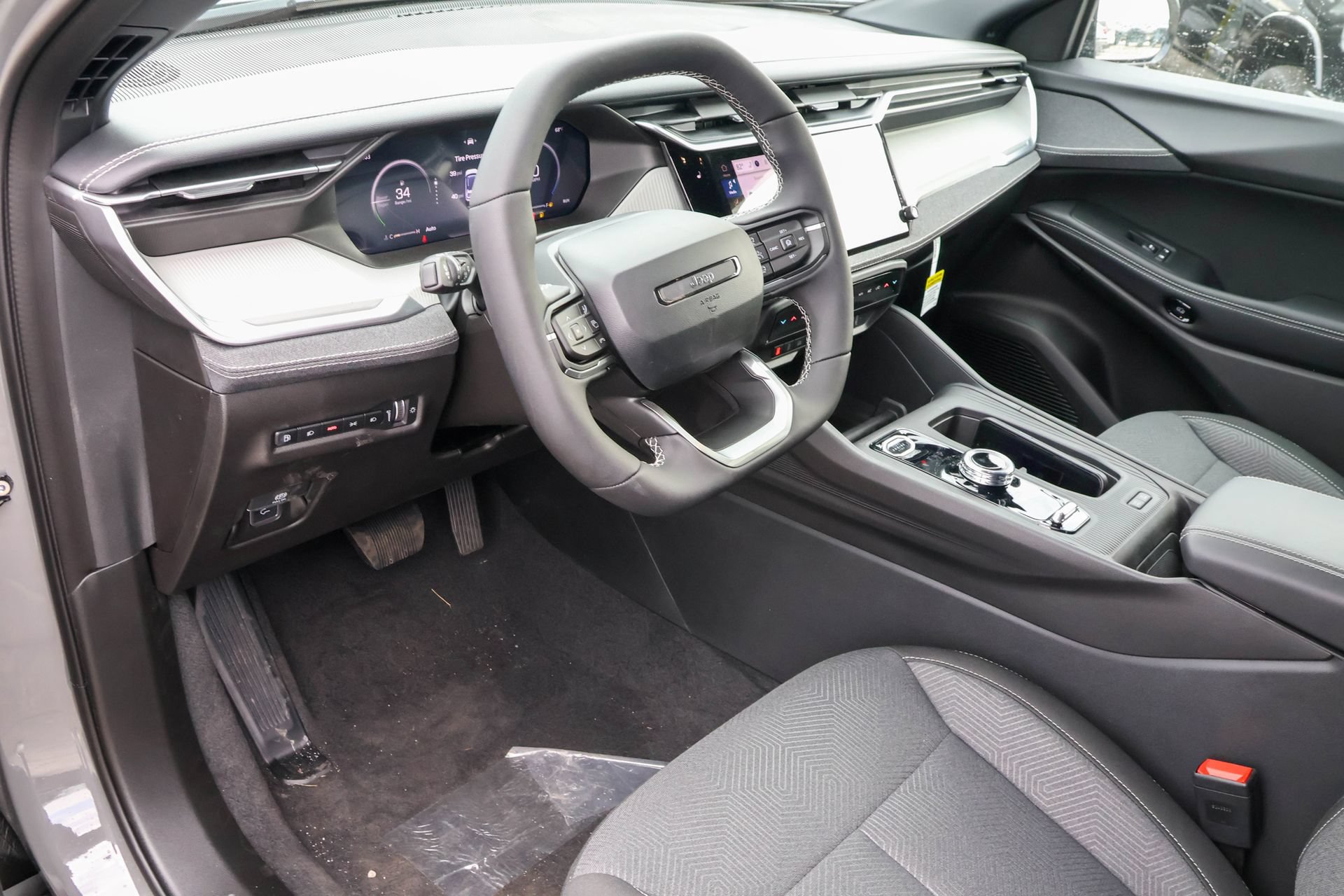 New 2026 Jeep Cherokee Laredo AWD/4WD image 4
