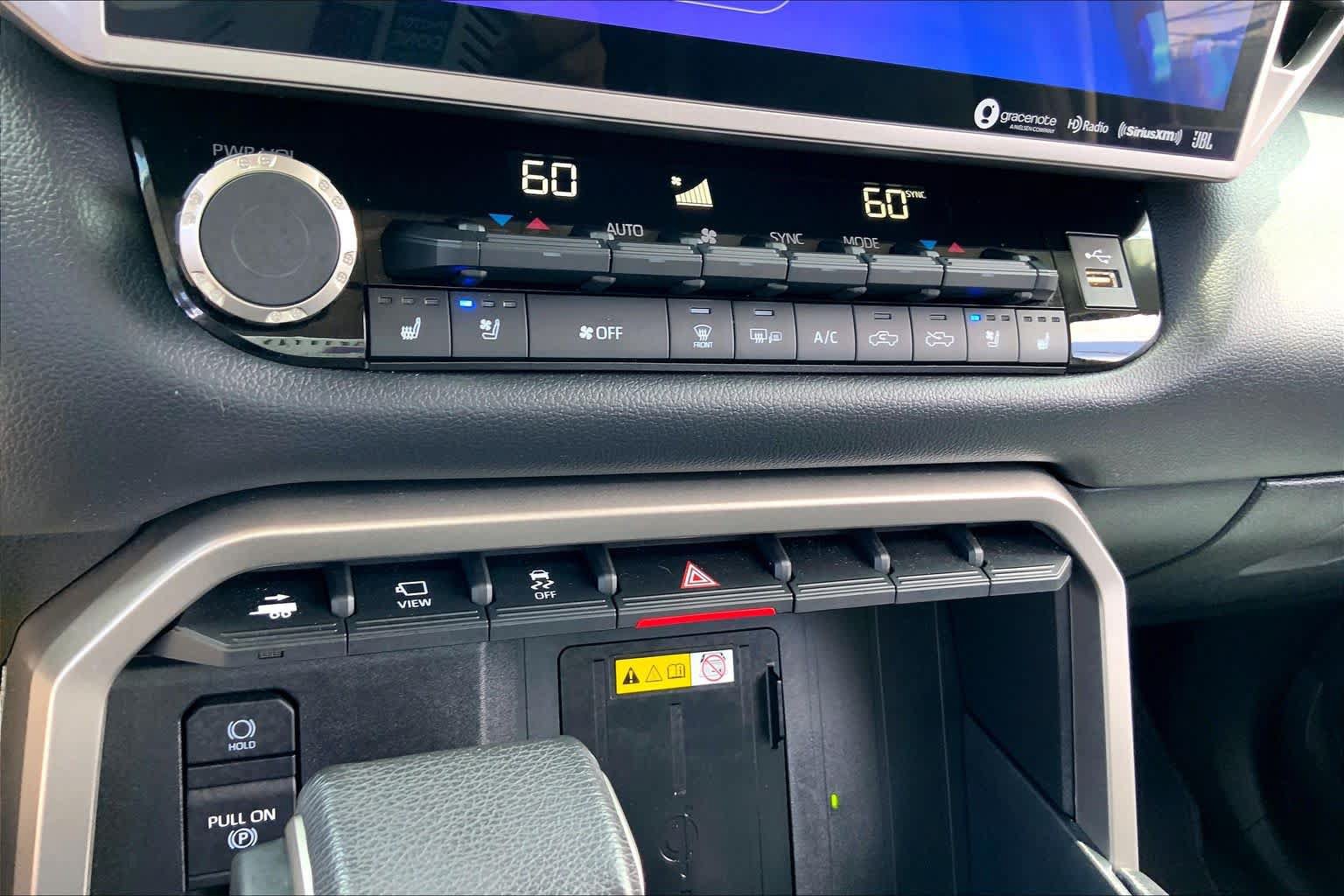 Used 2023 Toyota Tundra Limited AWD/4WD image 33