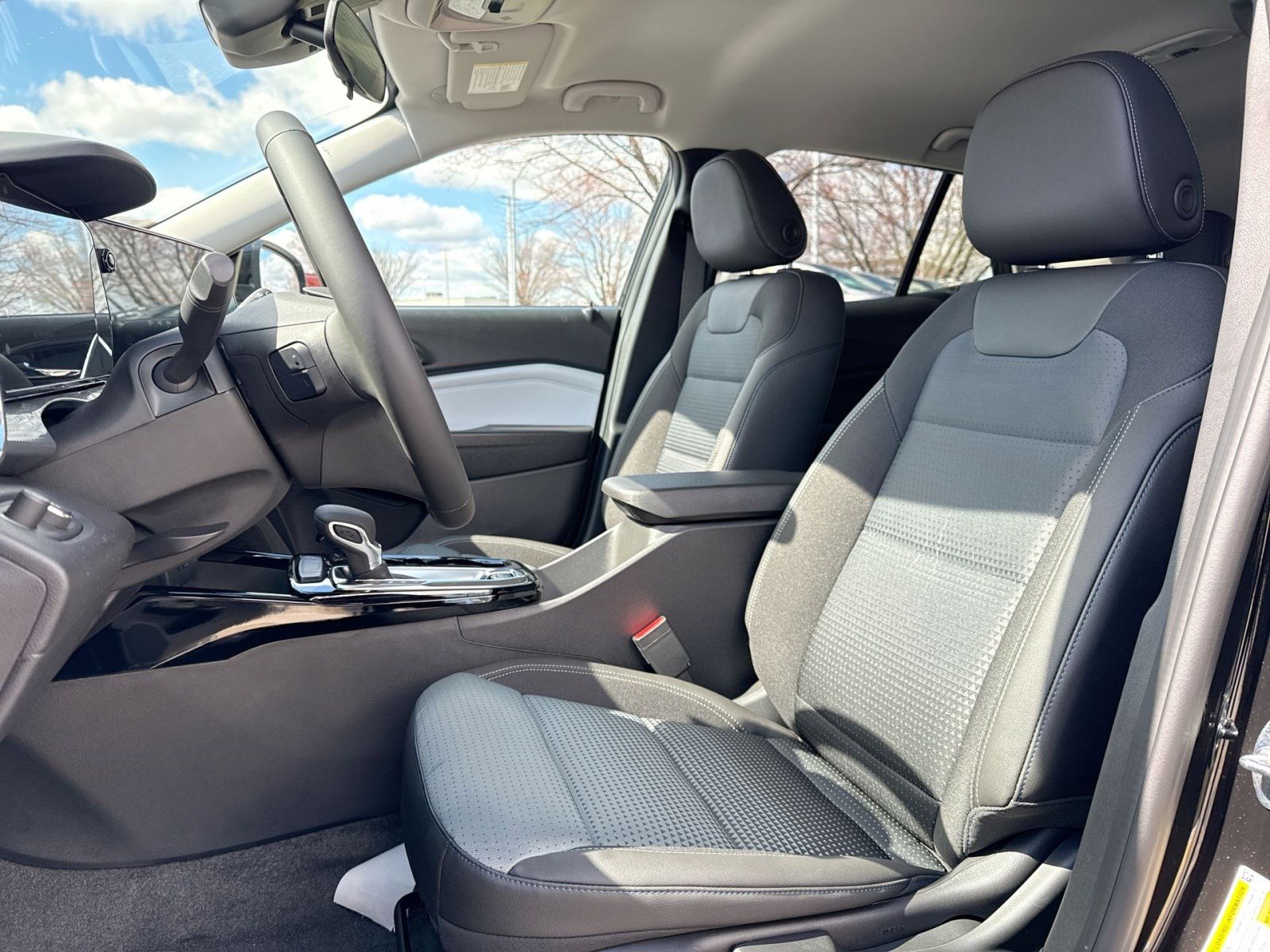 New 2026 Chevrolet Trax LT w/ Driver Confidence Package image 13