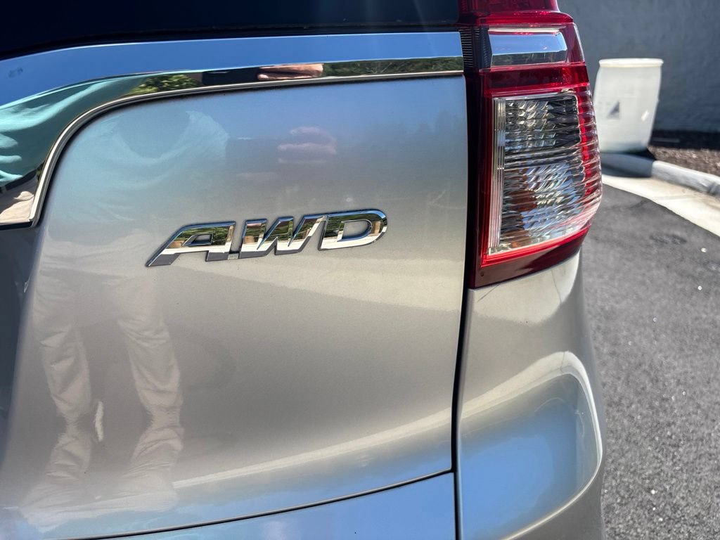 Used 2015 Honda CR-V LX image 6