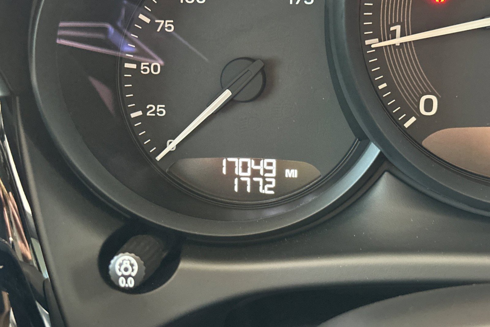 Certified 2023 Porsche Macan AWD image 26