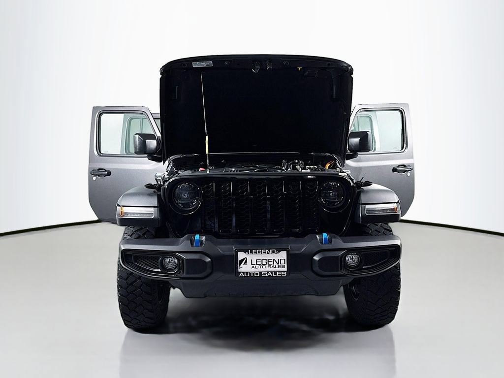 Used 2023 Jeep Wrangler Unlimited w/ Cold Weather Group AWD/4WD image 23