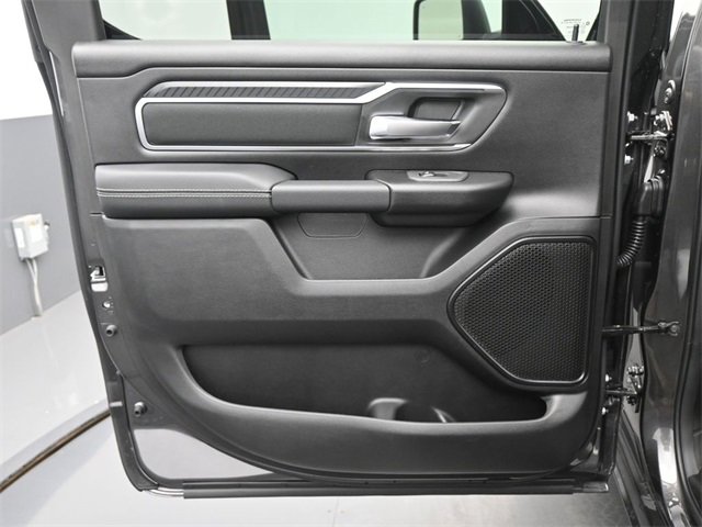 New 2026 RAM 1500 4x4 Crew Cab image 14