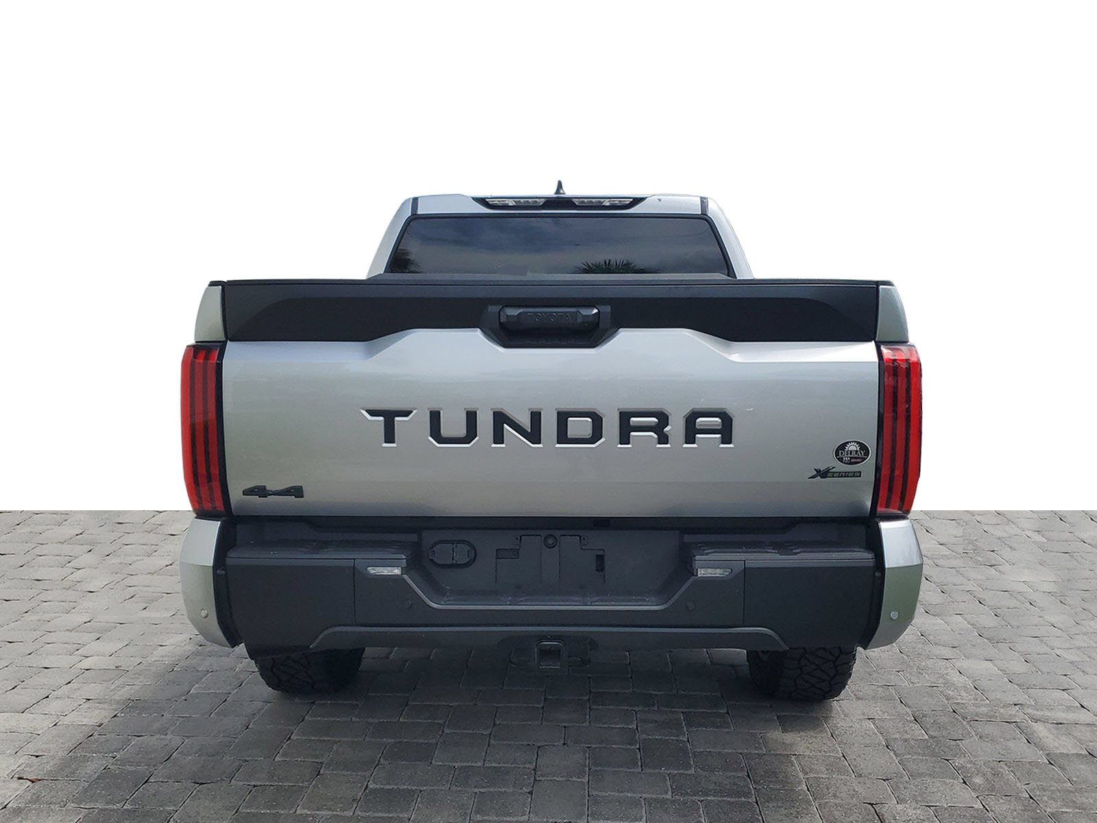 Used 2026 Toyota Tundra SR5 w/ SR5 Convenience Package AWD/4WD image 5