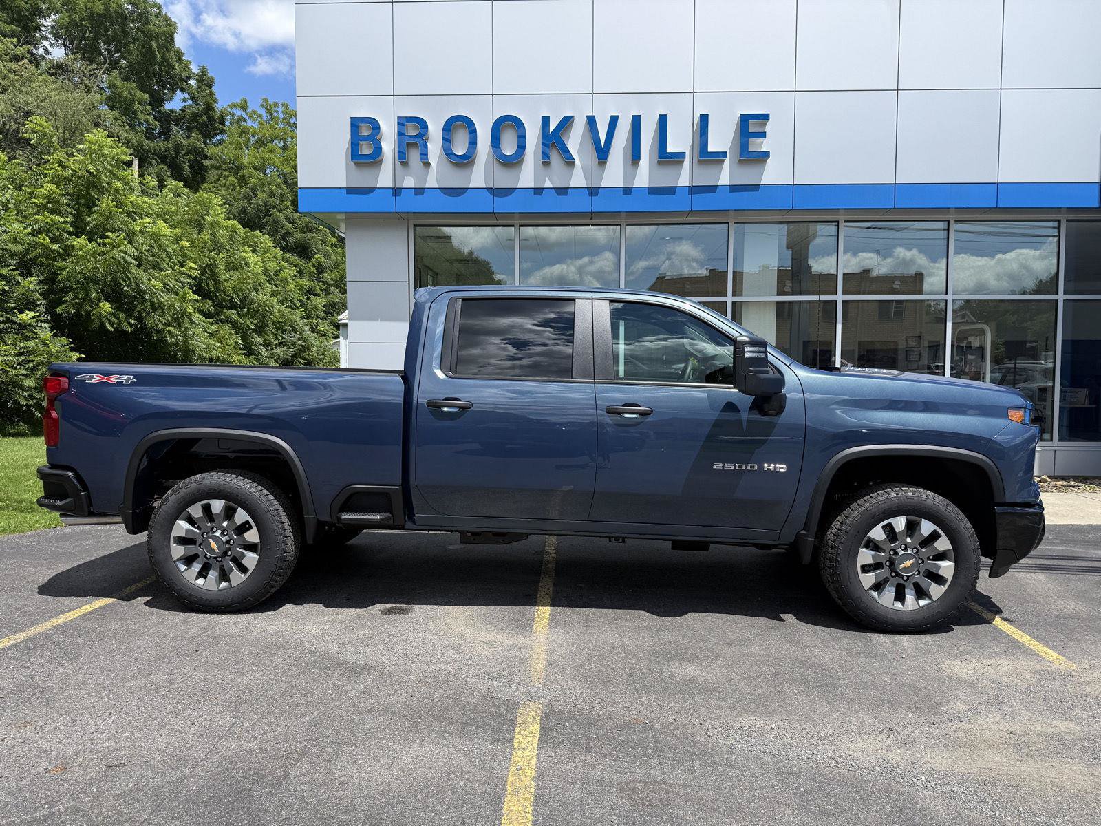 New 2026 Chevrolet Silverado 2500 Custom AWD/4WD image 6
