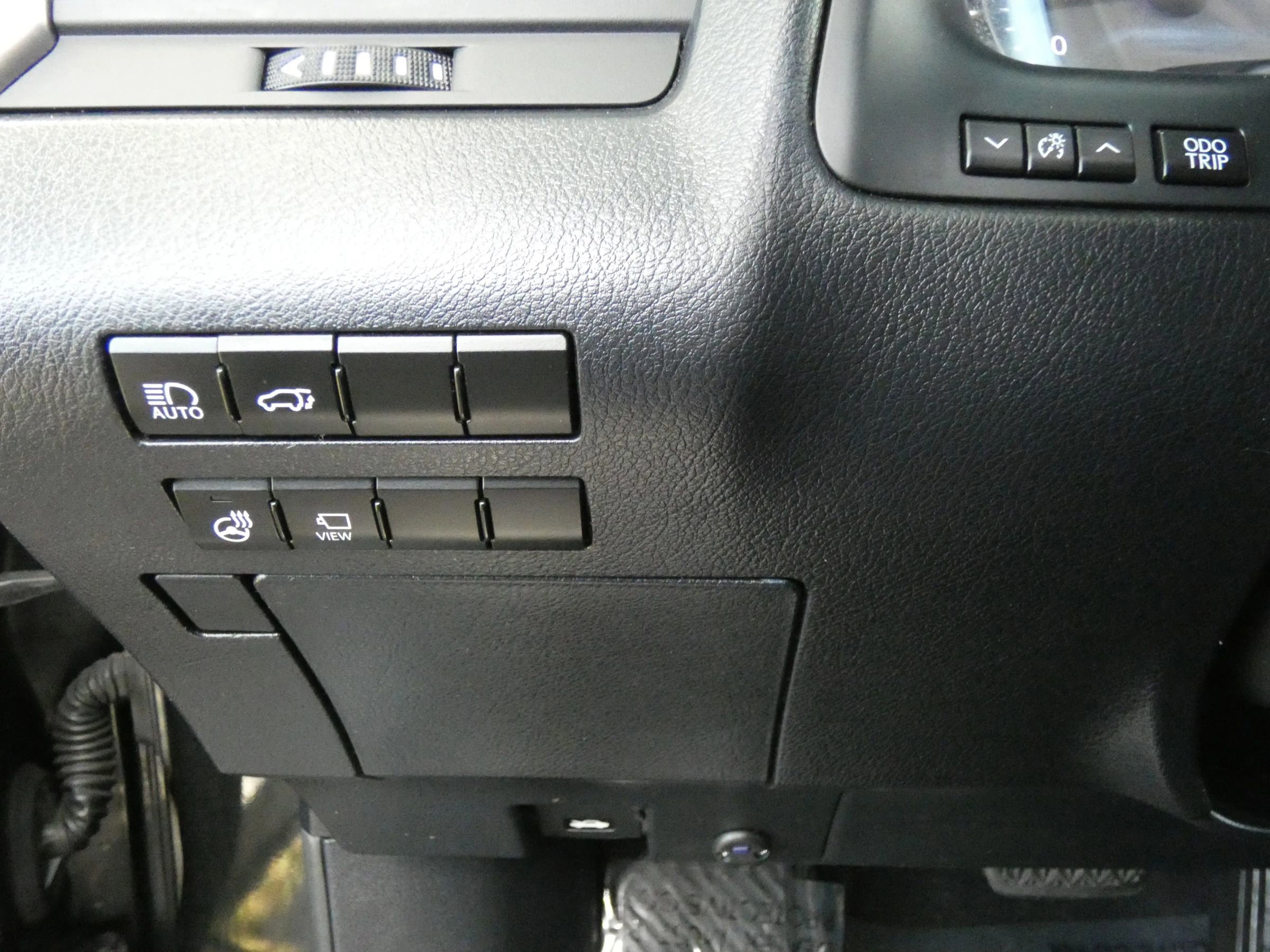 Used 2020 Lexus RX 350L FWD w/ Premium Package image 70