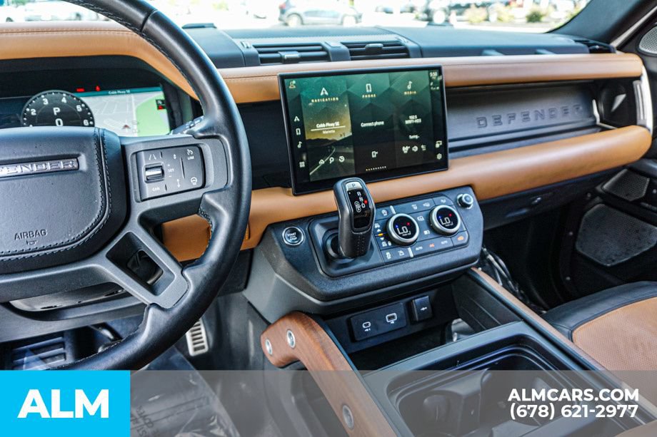 Used 2024 Land Rover Defender 130 X AWD/4WD image 34