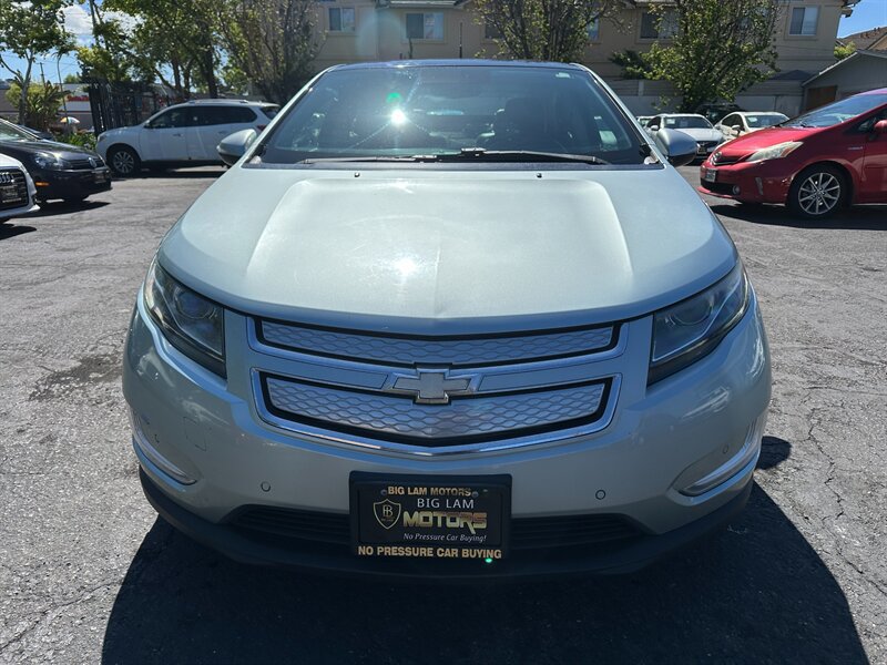 Used 2012 Chevrolet Volt Premium w/ Premium Trim Package FWD image 2