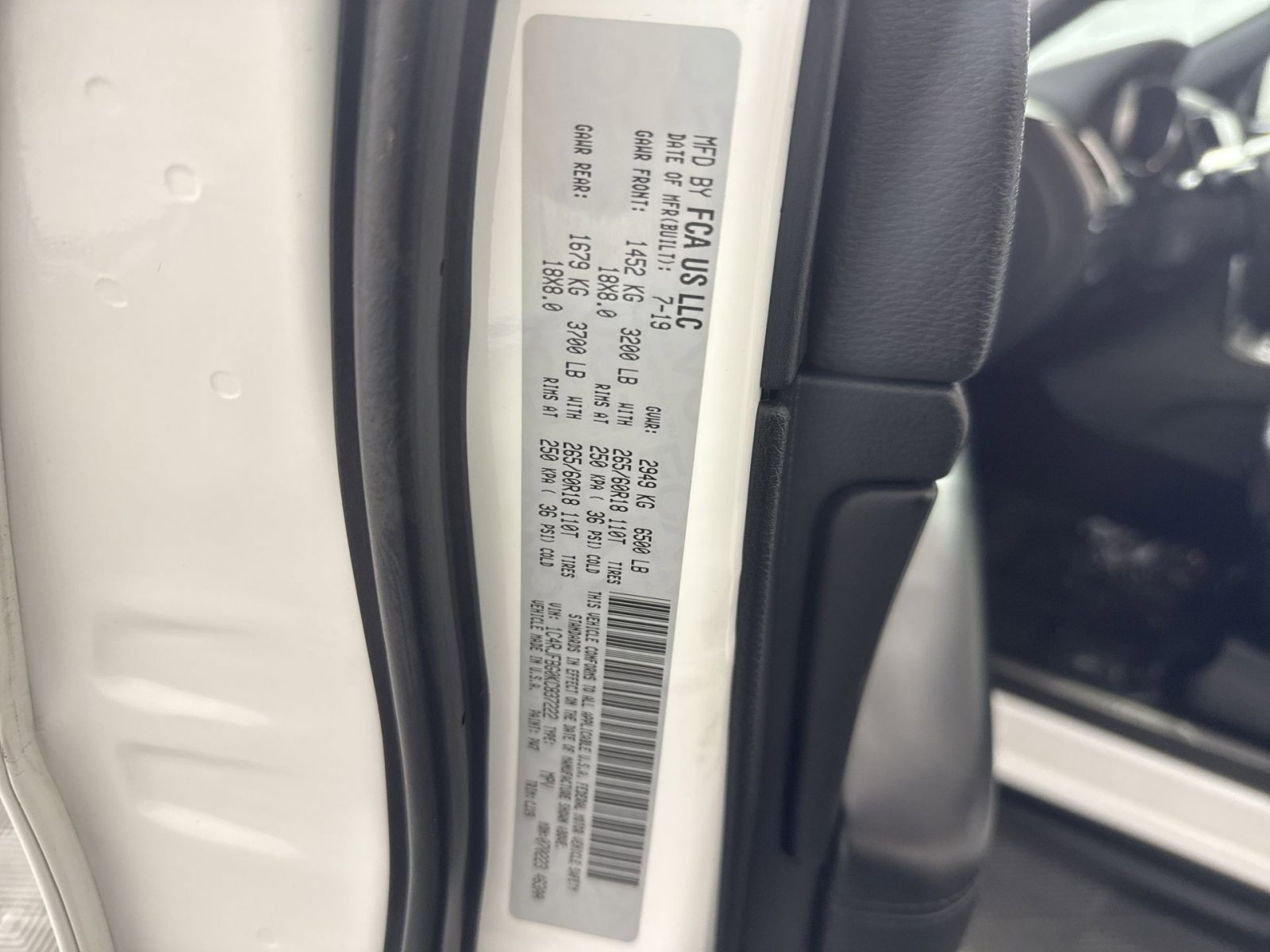 Used 2019 Jeep Grand Cherokee Limited AWD/4WD image 29