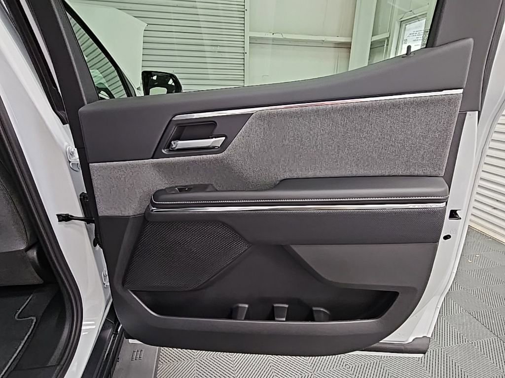 New 2026 GMC Sierra EV Elevation w/ Premium Package AWD/4WD image 36
