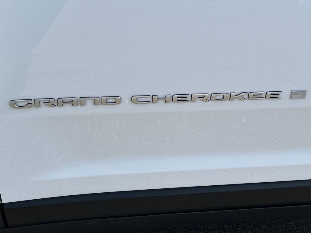 Used 2024 Jeep Grand Cherokee Limited w/ Trailer Tow Package image 25