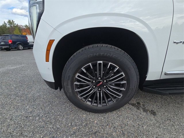 New 2026 GMC Yukon Elevation image 34