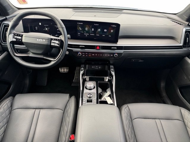 Certified 2026 Kia Sorento SX Prestige AWD/4WD image 10