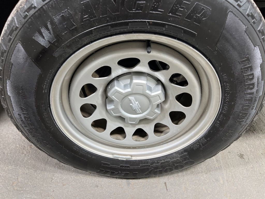 Used 2024 Chevrolet Colorado W/T image 36