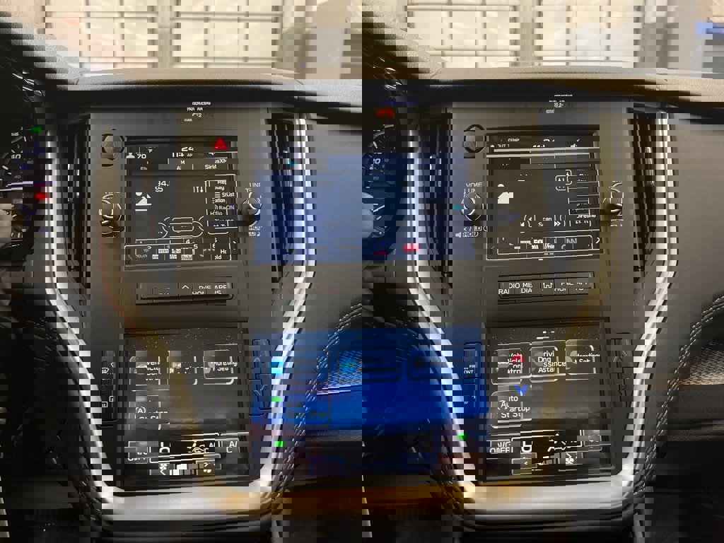 Certified 2025 Subaru Legacy image 23