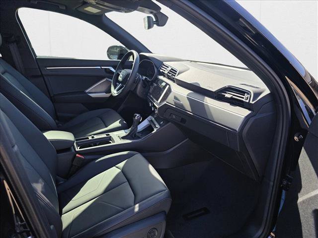 New 2025 Audi Q3 2.0T Premium w/ Convenience Package AWD/4WD image 12