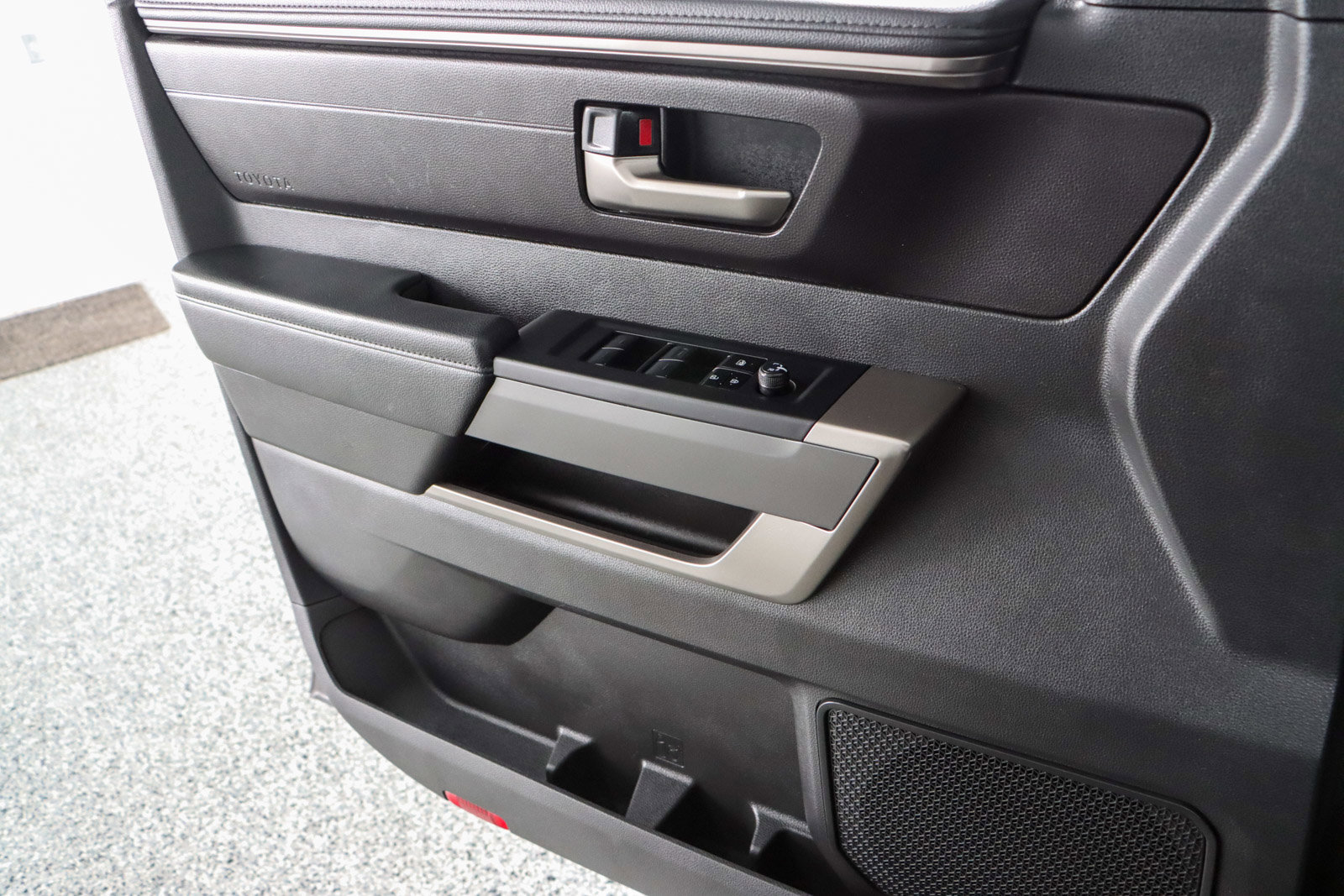 Used 2024 Toyota Tundra SR5 image 22