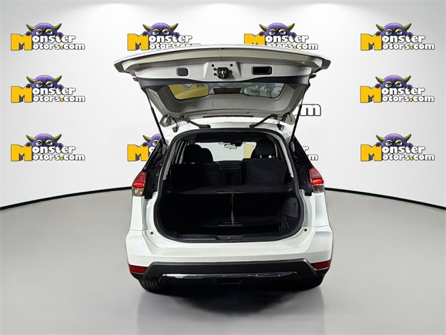 Used 2020 Nissan Rogue SV image 24