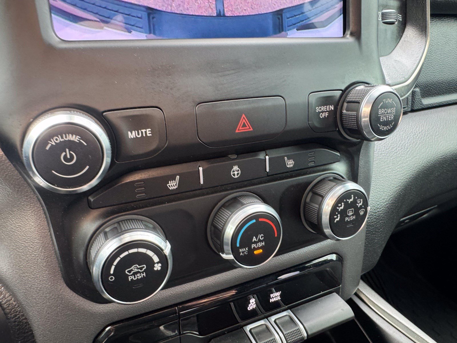 Used 2020 RAM 1500 Rebel w/ Rebel Level 1 Equipment Group AWD/4WD image 35