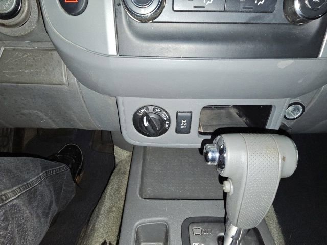 Used 2016 Nissan Frontier SV image 16