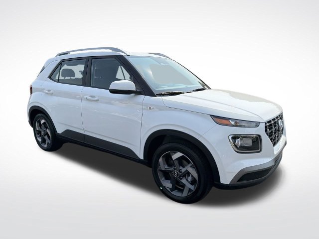 New 2026 Hyundai Venue SEL FWD image 40