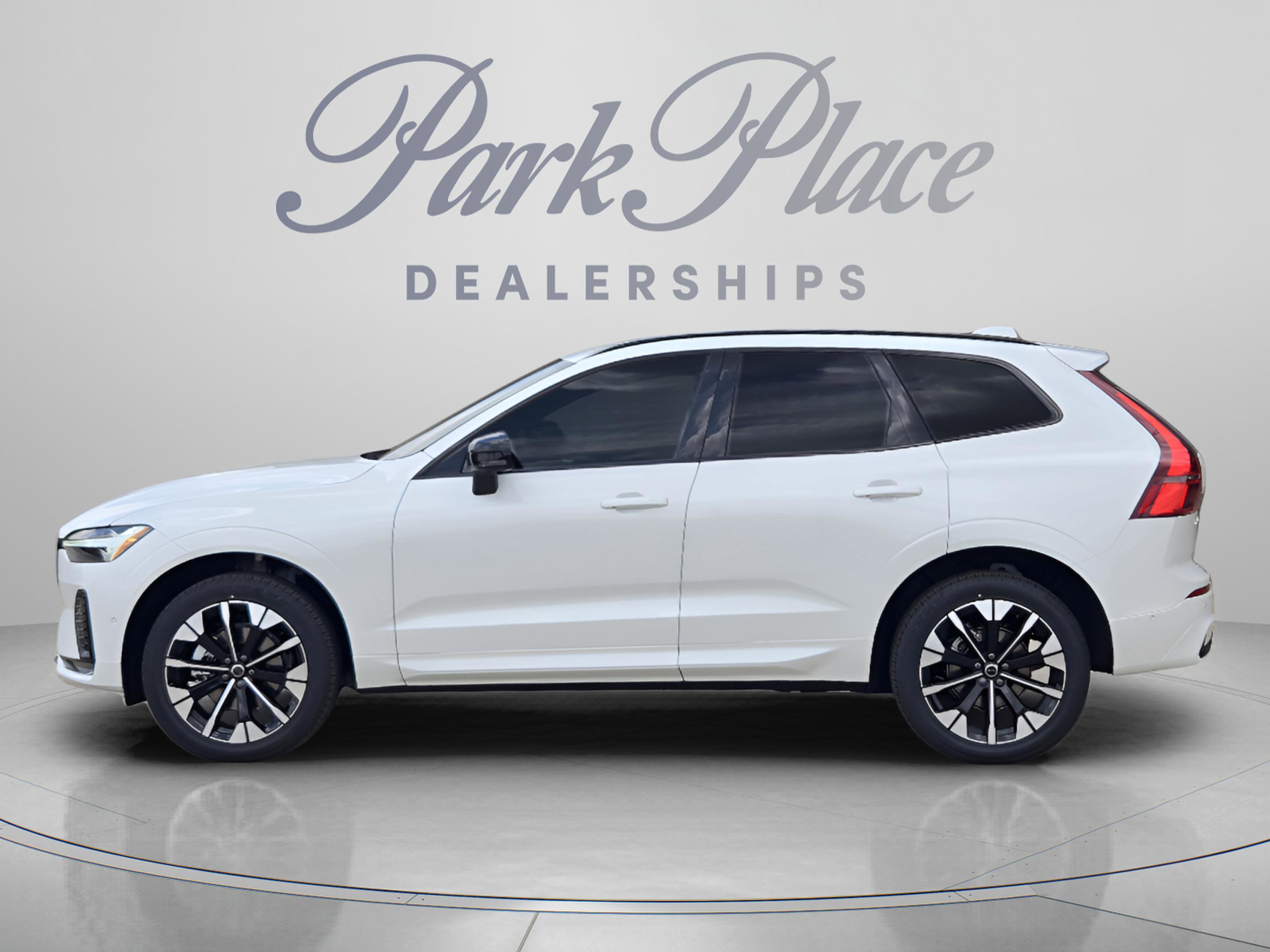 New 2026 Volvo XC60 B5 Plus w/ Protection Package Premier AWD/4WD image 2