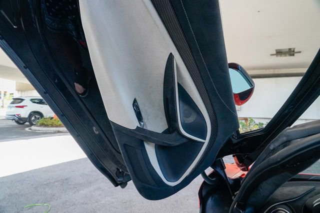 Used 2021 McLaren 765LT image 57