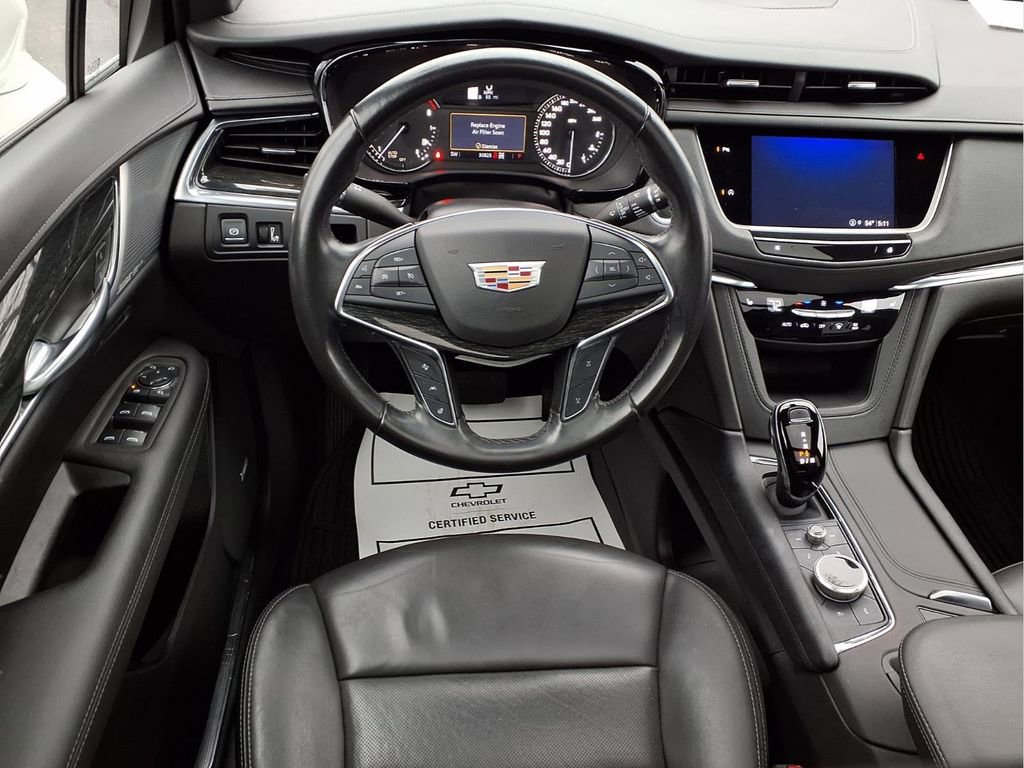 Used 2022 Cadillac XT5 Premium Luxury image 3