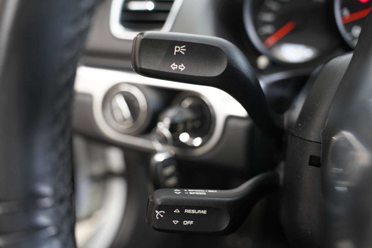 Used 2016 Porsche Boxster RWD image 14