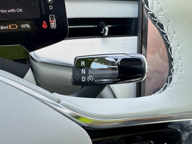 New 2025 Volvo EX90 Plus image 27