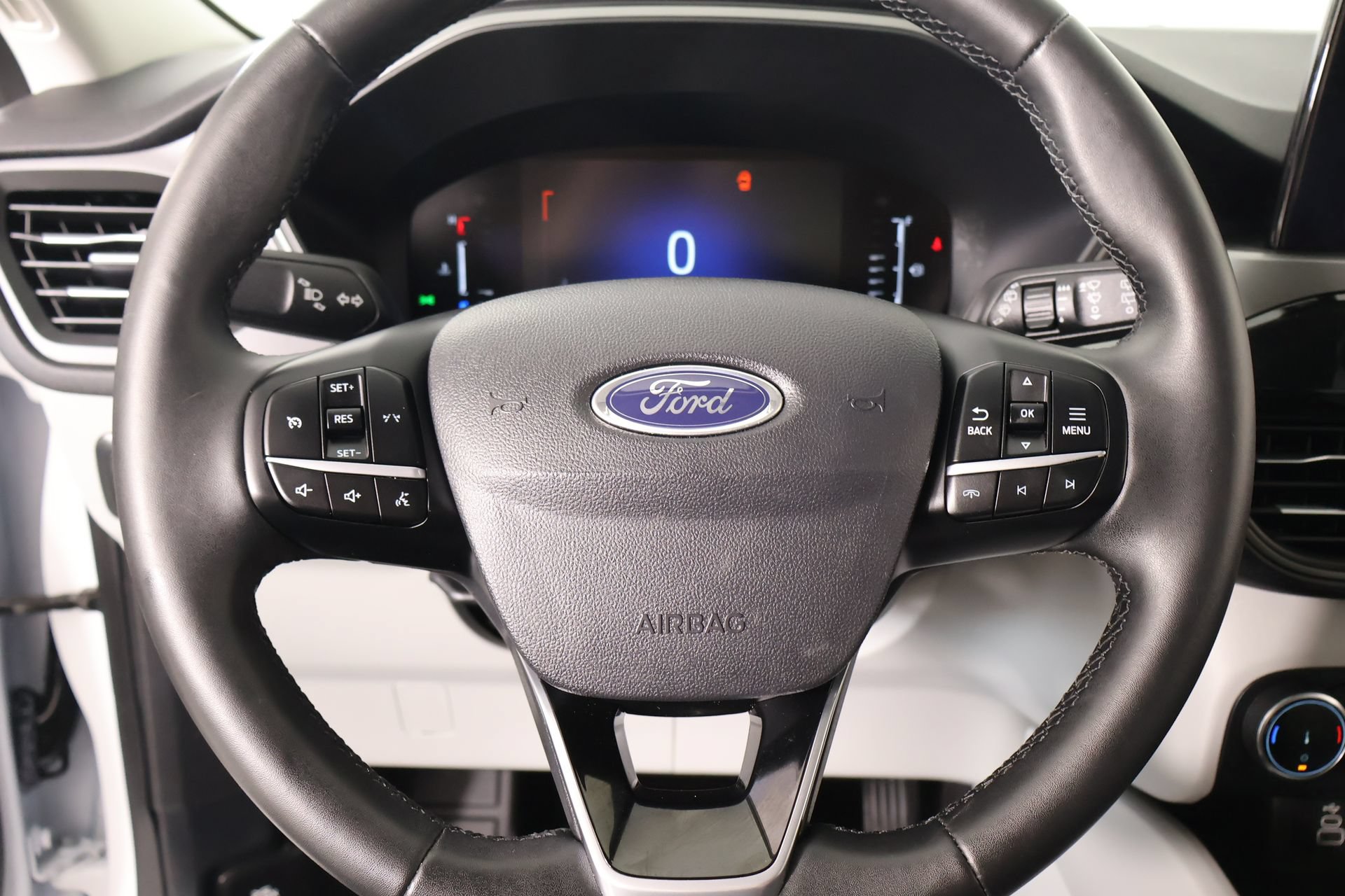 Used 2024 Ford Escape Active FWD image 3