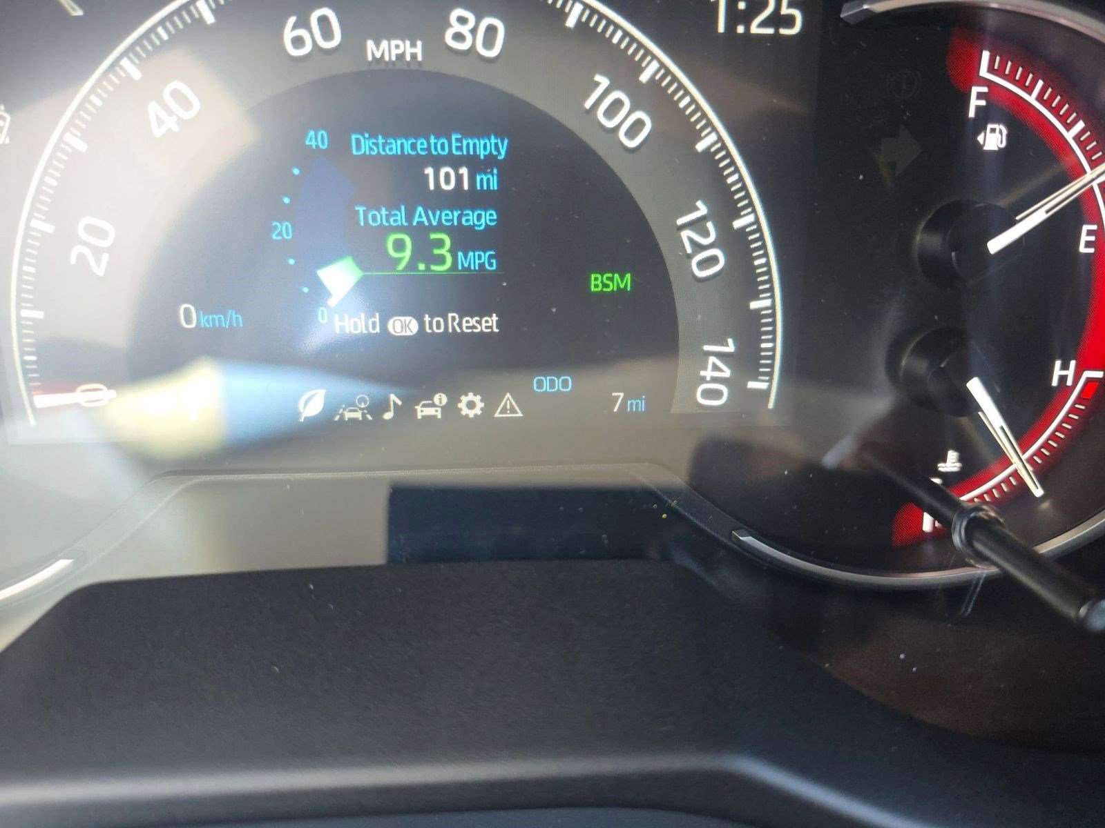 New 2025 Toyota RAV4 XLE w/ Convenience Package image 19
