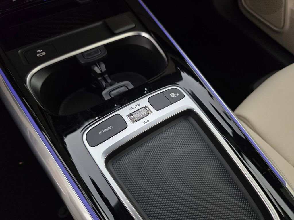 New 2026 Mercedes-Benz GLA 250 image 16