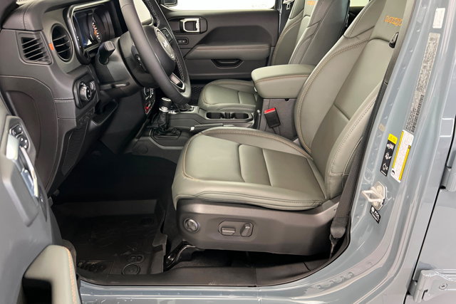 New 2026 Jeep Gladiator Mojave AWD/4WD image 17
