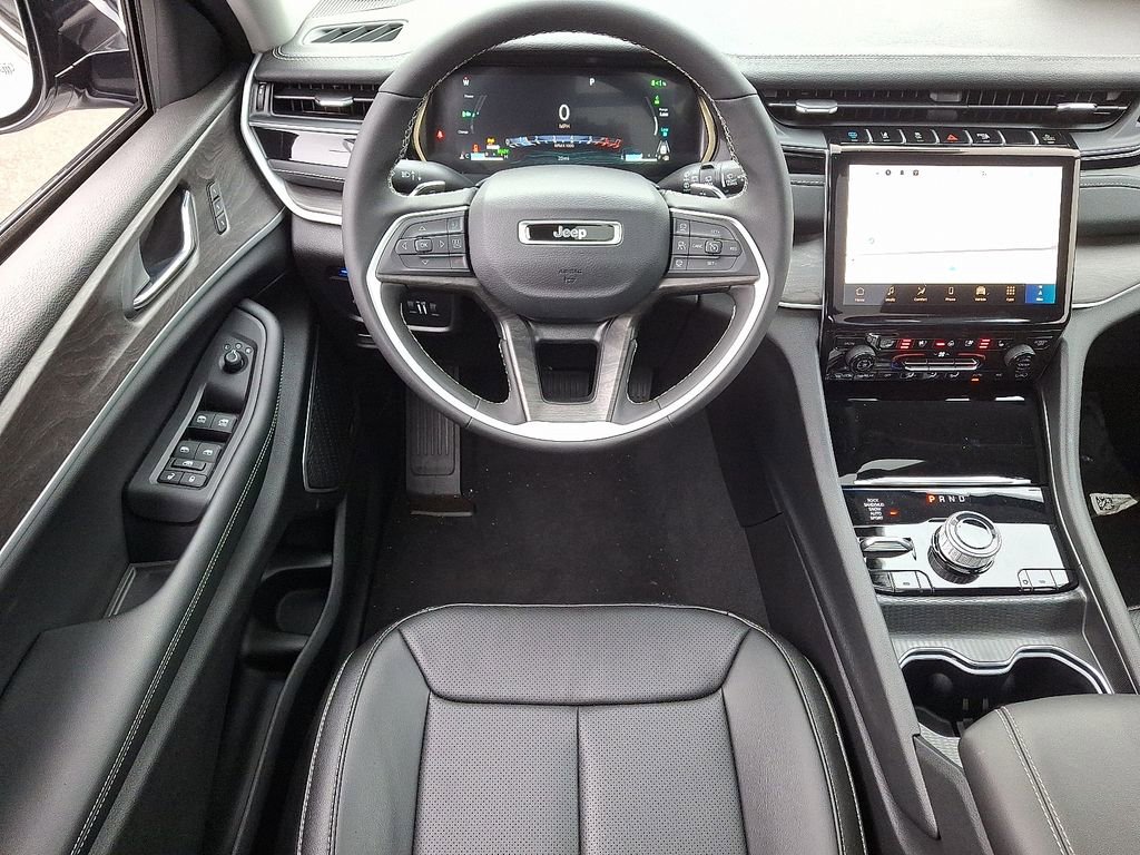 New 2024 Jeep Grand Cherokee Limited 4xe w/ Luxury Tech Group II AWD/4WD image 8